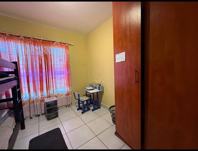 3 BEDROOM APARTMENT FOR SALE IN WATERVAL EAST
